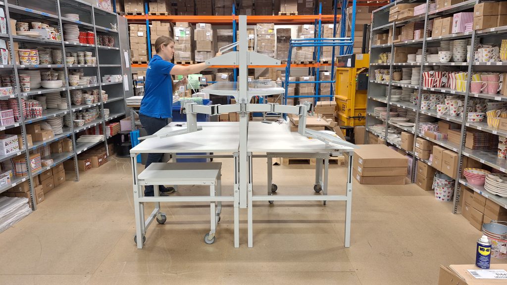 Sovella nederland levert inpaktafels aan blond amsterdam